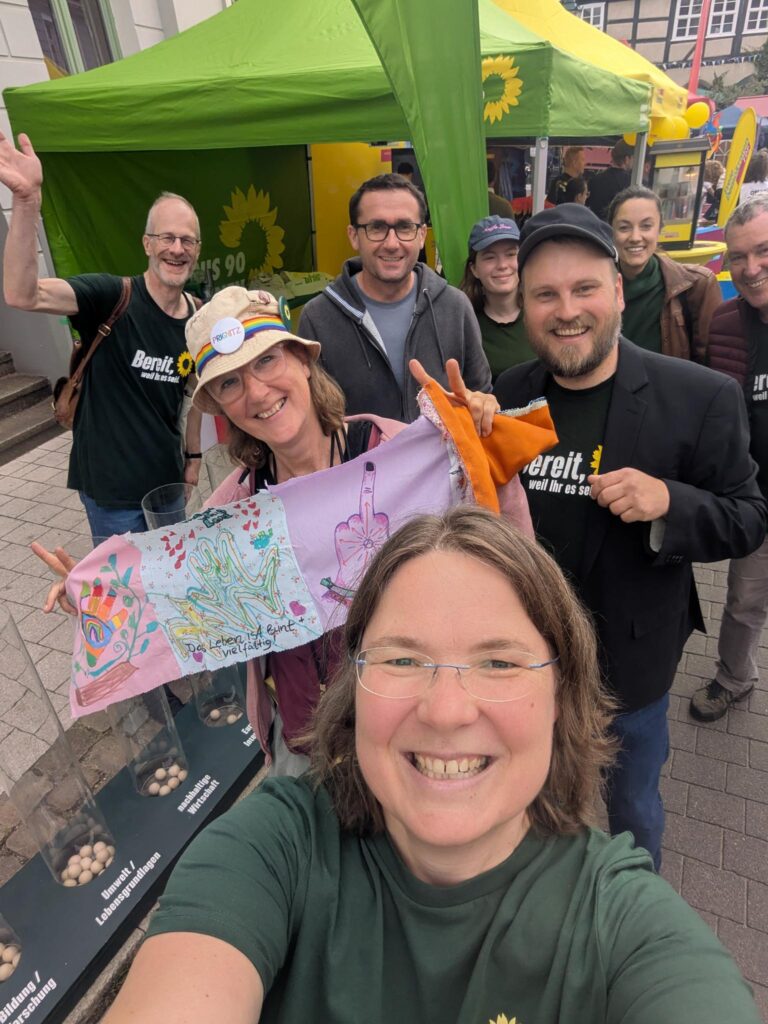 Zehntausende beim Brandenburg-Tag in Perleberg: Großer Andrang am Stand der Bündnisgrünen – Dauerthema Bildungspolitik der Landesregierung