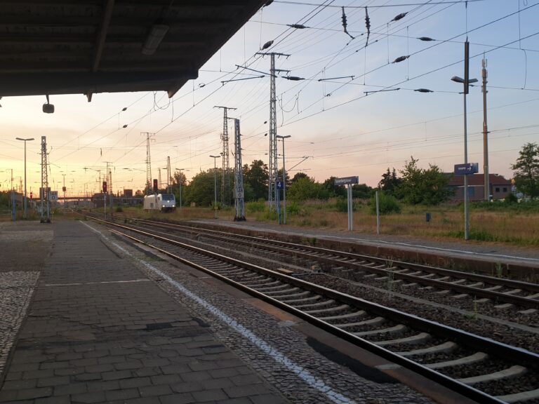 Spitzentreffen der Oder-Partnerschaft. Bündnisgrüne: Ostbahn muss endlich Chefsache werden