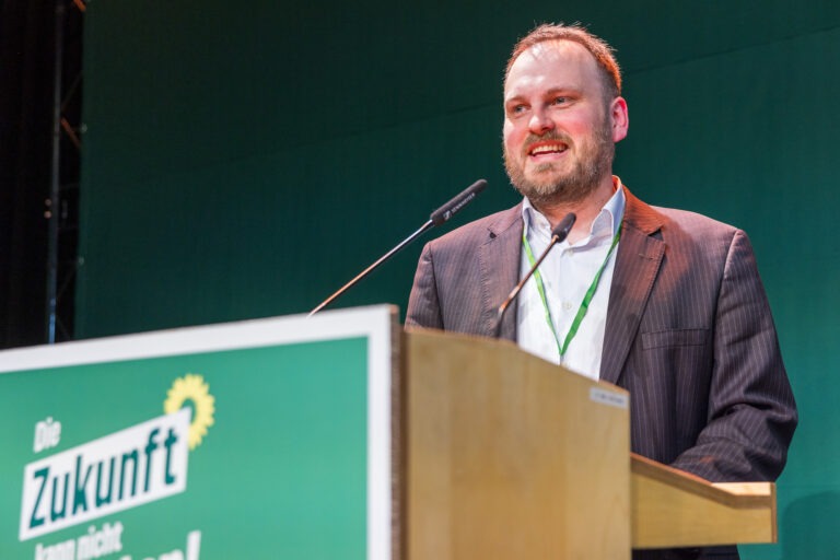 Bündnisgrüne unterstützen Zivilgesellschaft: Demokratiefördergesetz jetzt notwendig